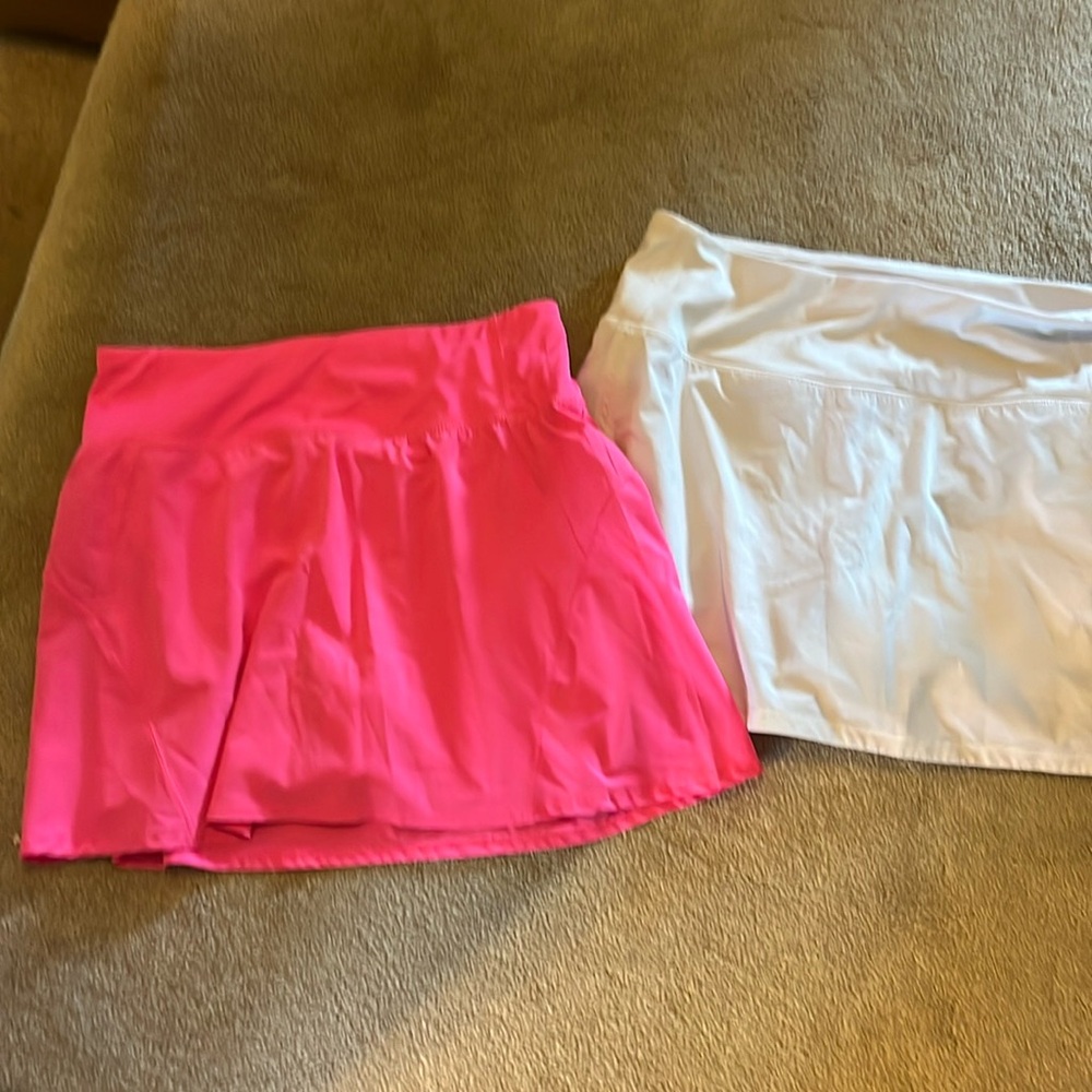 2 pairs of skorts size medium